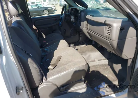 2004 Chevrolet Silverado 1500 Work Truck из США, поврежденный, VIN 1GCEC14X64Z353483